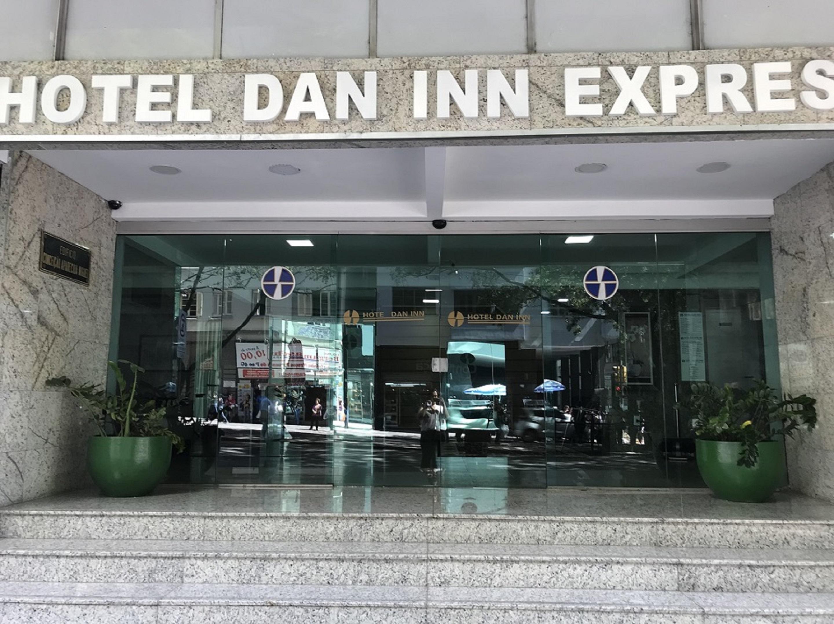 Dan Express - Próximo A Santa Casa E Ufrgs 3*