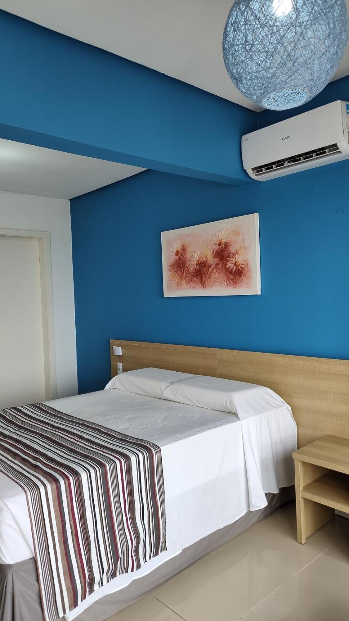 Hotel Dan Express - Próximo A Santa Casa E Ufrgs 3*